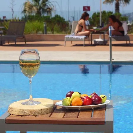 Marina Premium Residences *