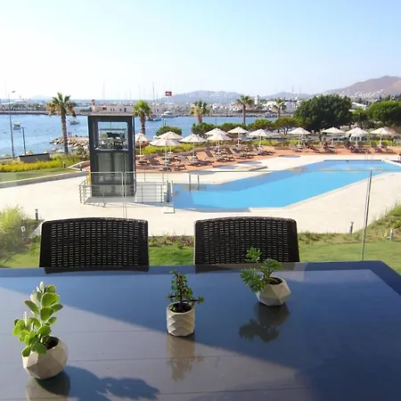 Marina Premium Residences Appartement *