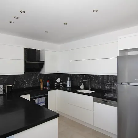 Marina Premium Residences