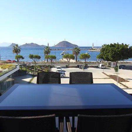 Apartment Marina Premium Residences